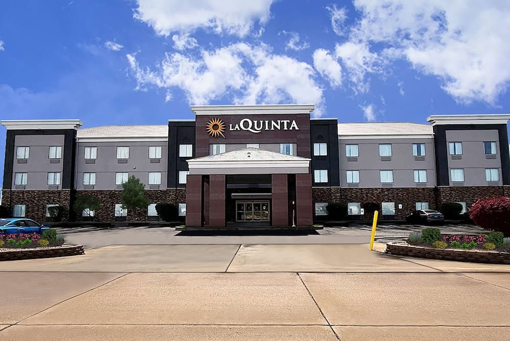 La Quinta Inn & Suites by Wyndham Pontoon Beach