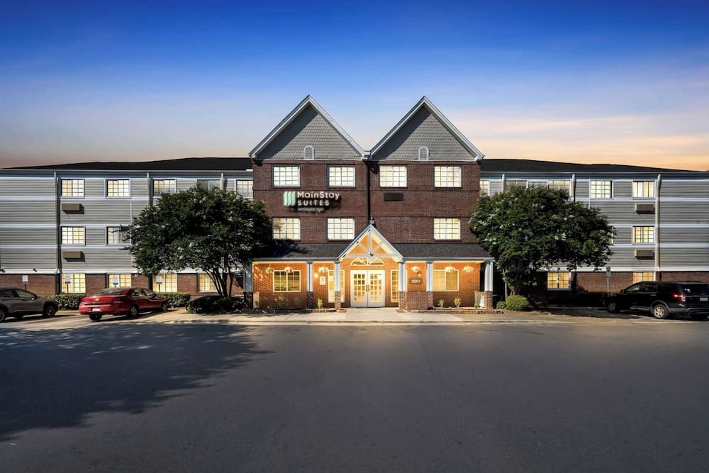 MainStay Suites Raleigh North