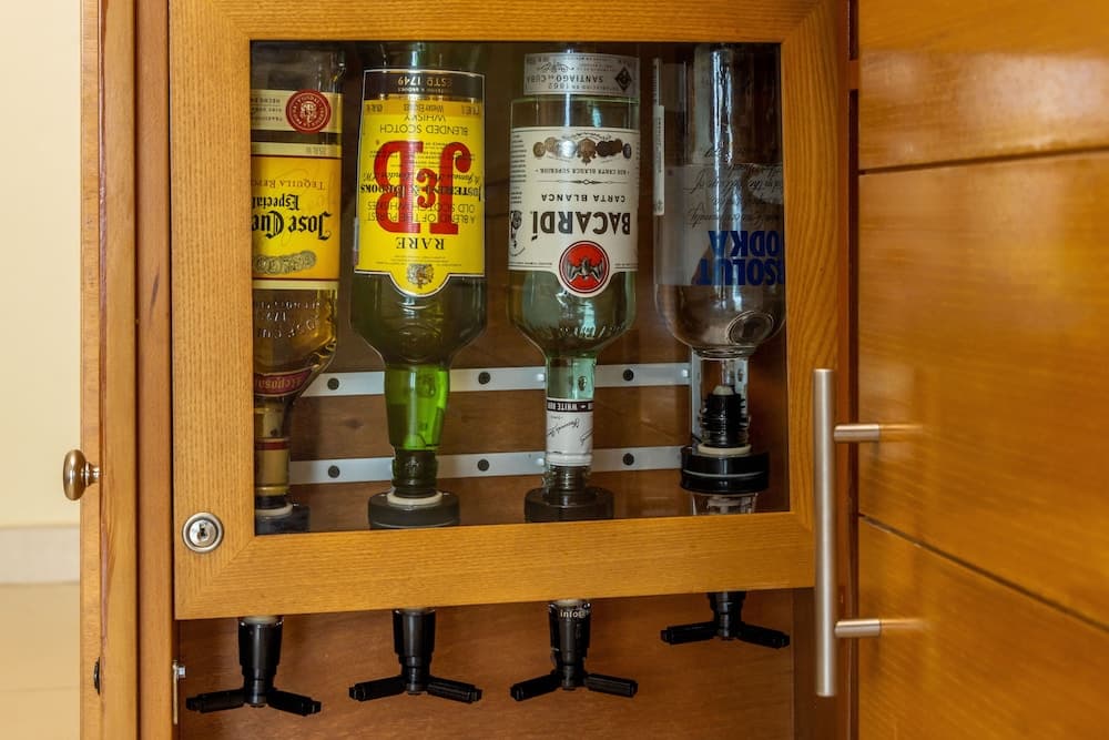 Minibar