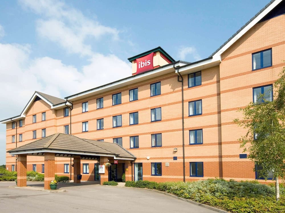 ibis Rotherham East – (M18 - M1)