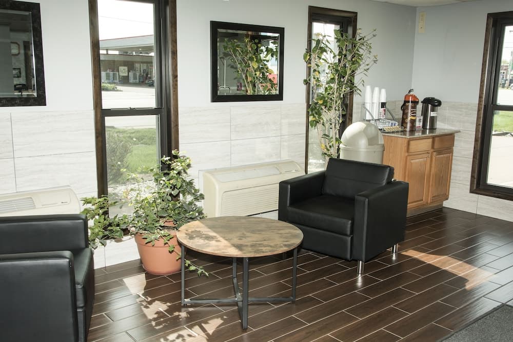 Super 8 by Wyndham Michigan City