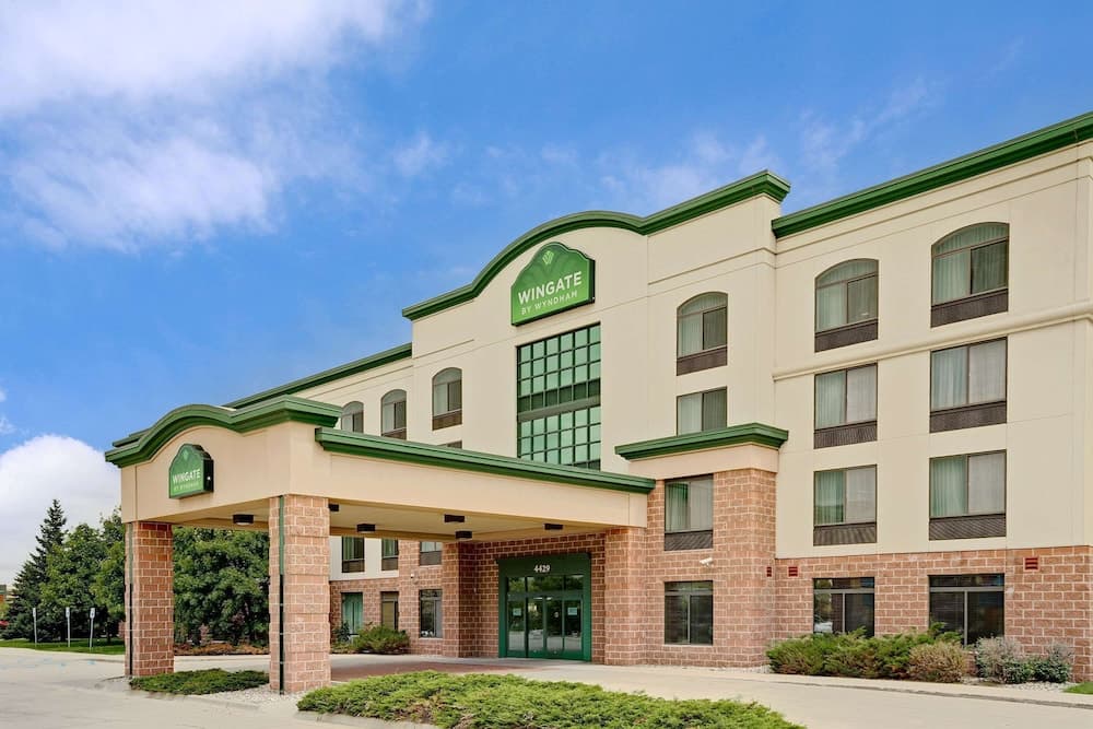 Wingate by Wyndham - Fargo