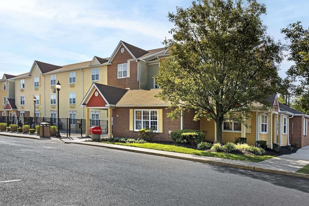 MainStay Suites Mt. Laurel - Philadelphia