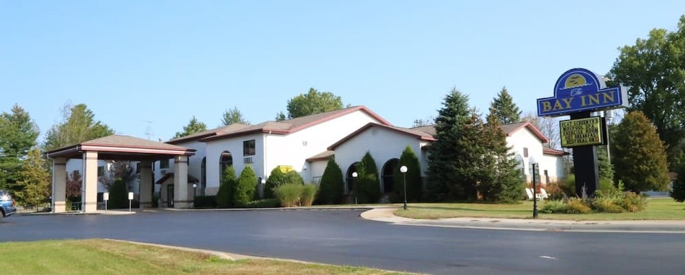 Bay Inn