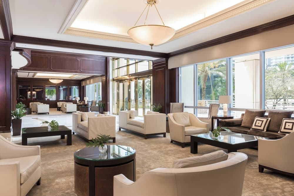 Lobi dinlenme salonu