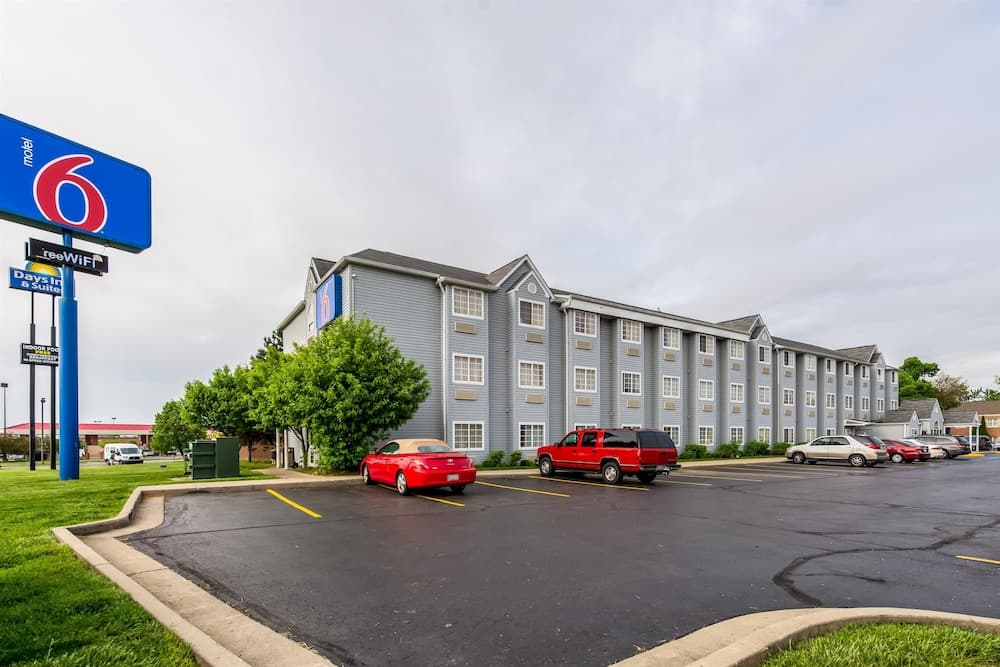 Motel 6 Indianapolis Carmel