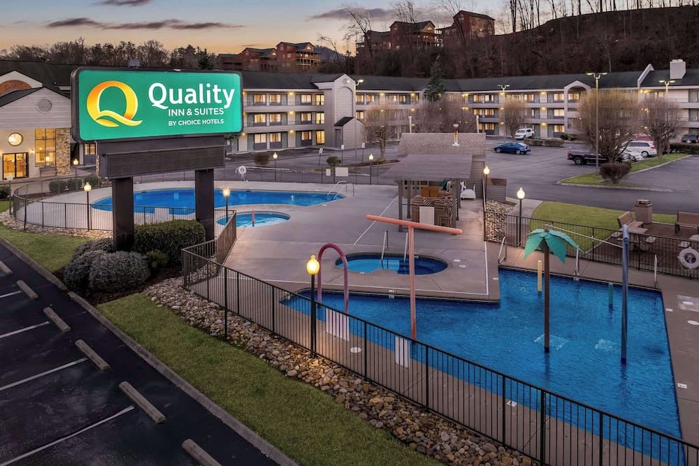 Quality Inn And Suites Dollywood