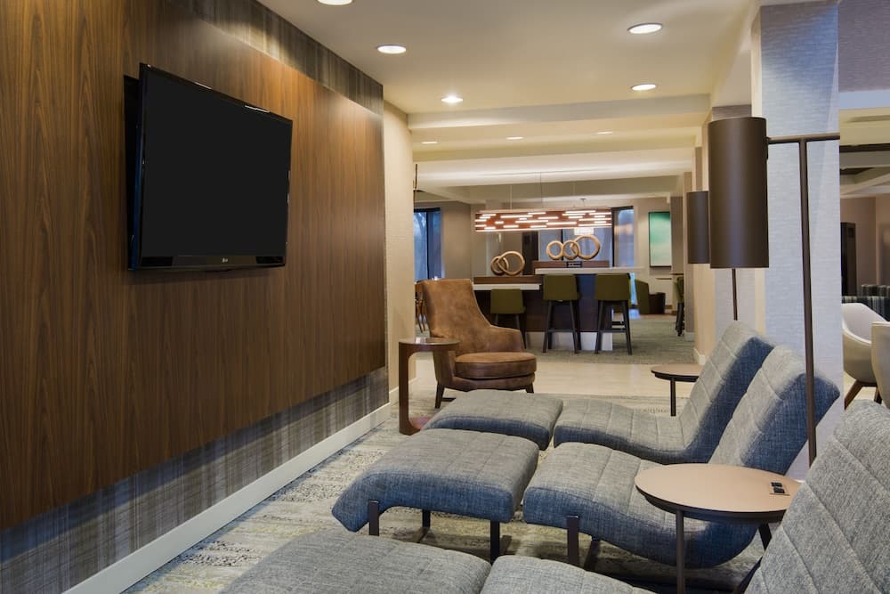 Lobi dinlenme salonu