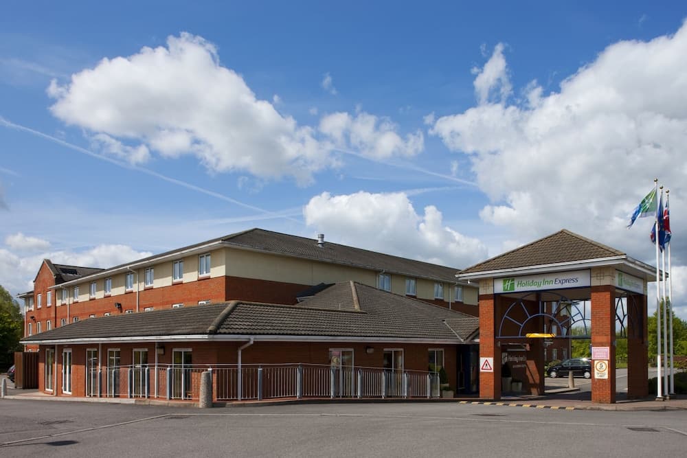Holiday Inn Express Gloucester - South by IHG