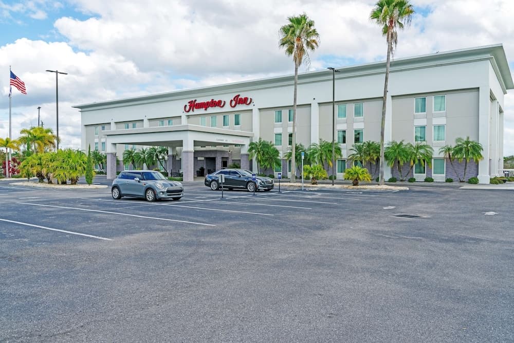 Holiday Inn Express & Suites Port Charlotte by IHG