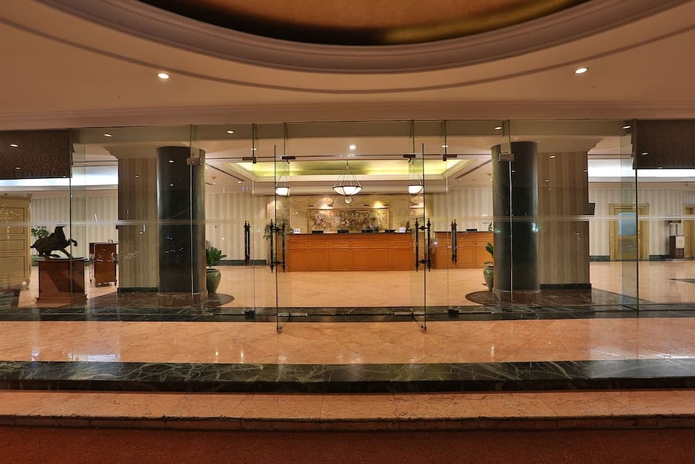 Giriş/çıkış büfesi