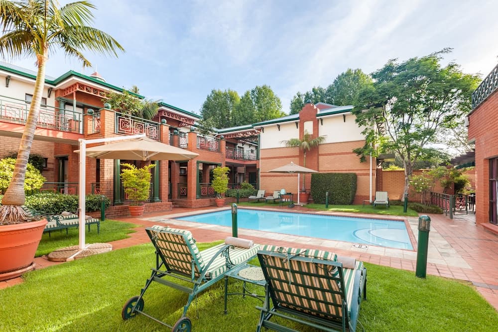 Courtyard Hotel Rosebank