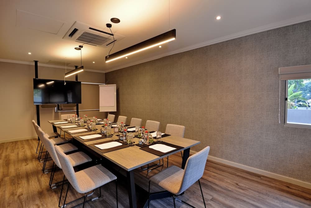 Toplantı salonu/imkânları