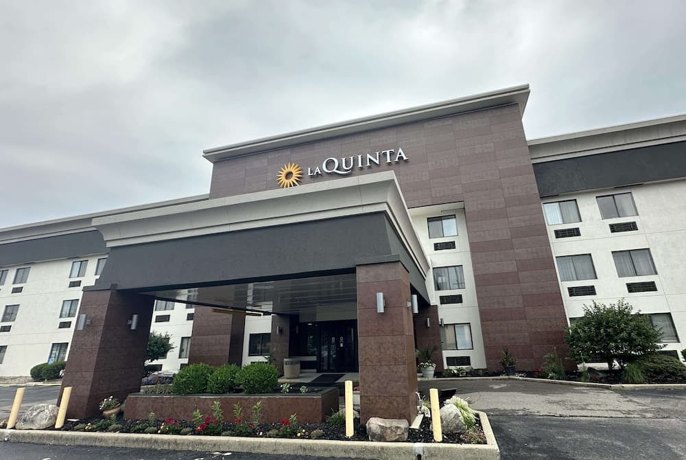 La Quinta Inn and Suites by Wyndham Cincinnati North