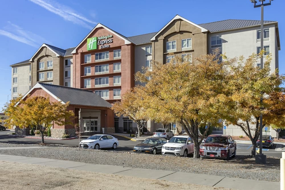 Holiday Inn Express Hotel & Suites Albuquerque Midtown by IHG