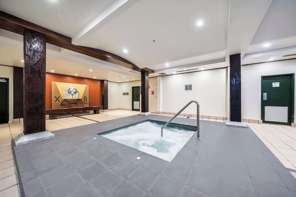 Oaks Sydney Goldsbrough Suites