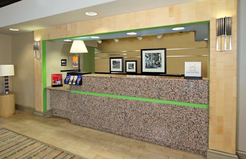 Hampton Inn Austin/Airport Area South