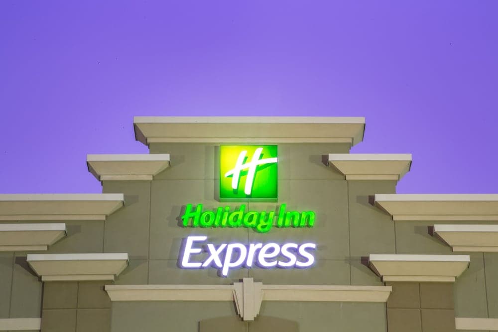 Holiday Inn Express - Layton by IHG
