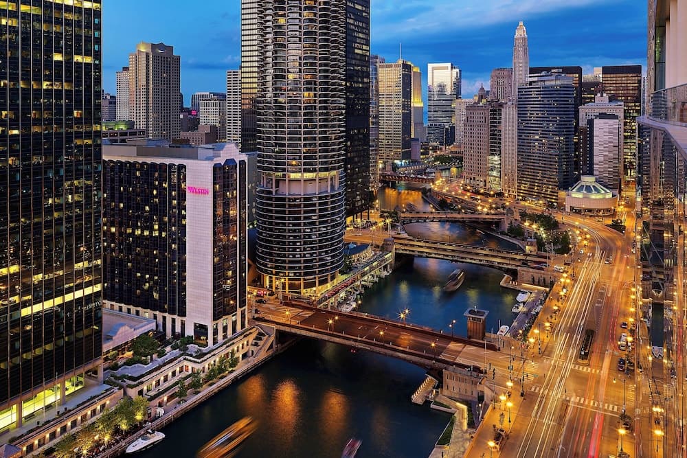 The Westin Chicago River North