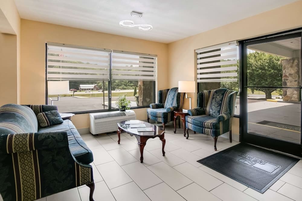 Quality Inn & Suites Mt Chalet