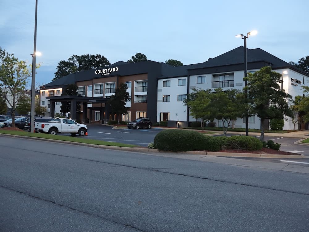 Konaklama yerinin ön cephesi