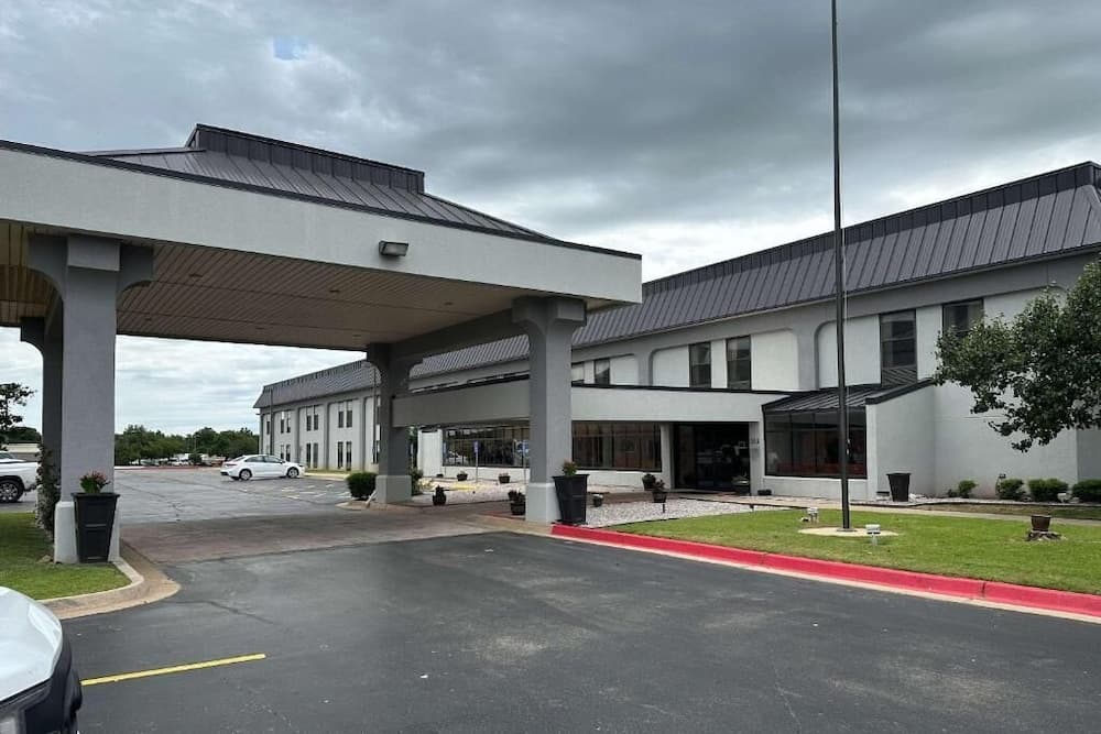 Quality Inn - Norman near University