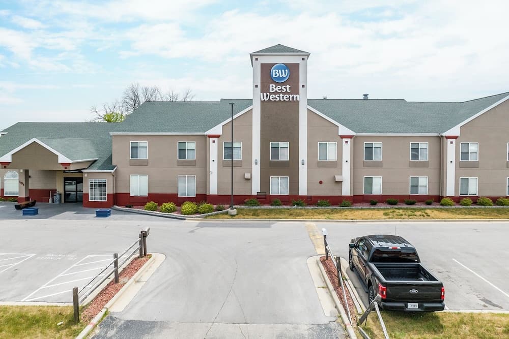 Best Western Watertown