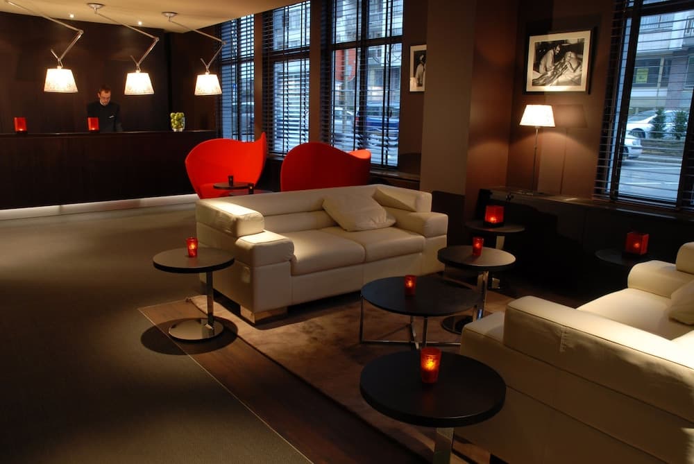 Lobi dinlenme salonu