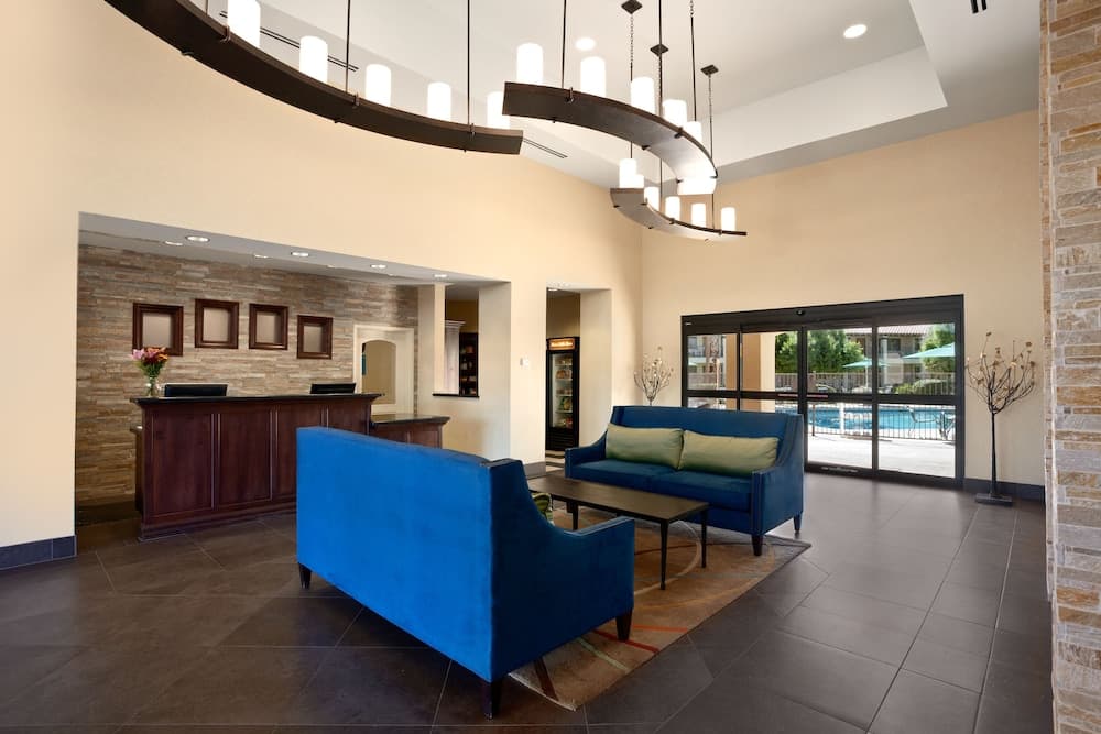 Giriş/çıkış büfesi