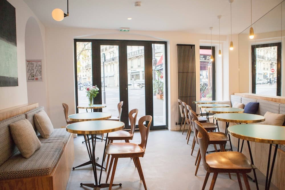 Lobi dinlenme salonu