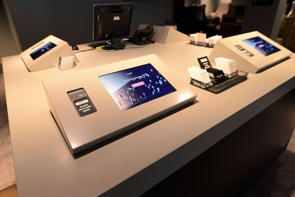 Giriş/çıkış büfesi