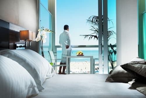 Waldorf Suite Hotel