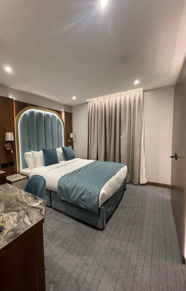 St. Mark Hotel