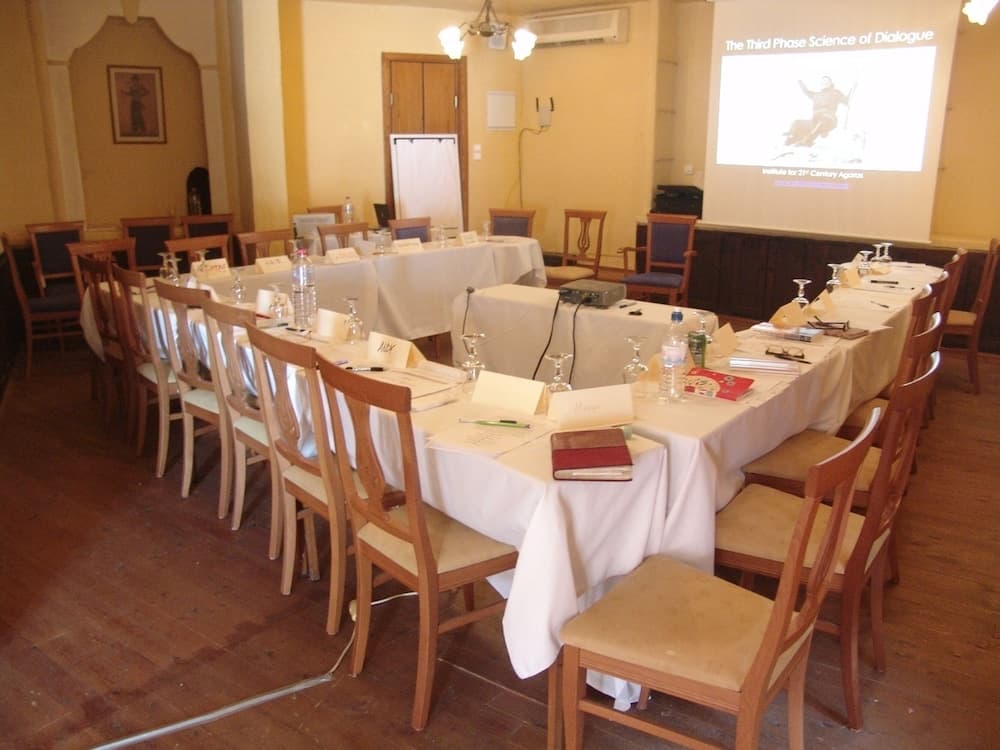 Toplantı salonu/imkânları