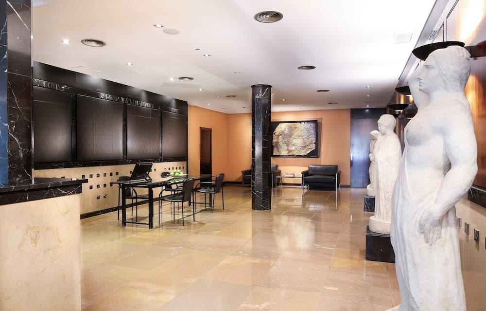 Lobi dinlenme salonu