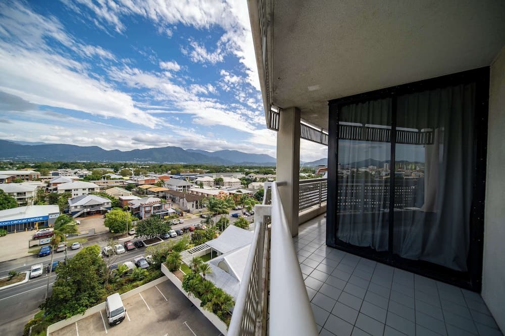 Rydges Esplanade Resort Cairns