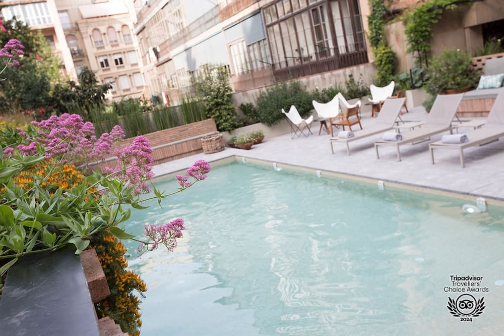 Alexandra Barcelona Hotel, Curio Collection by Hilton