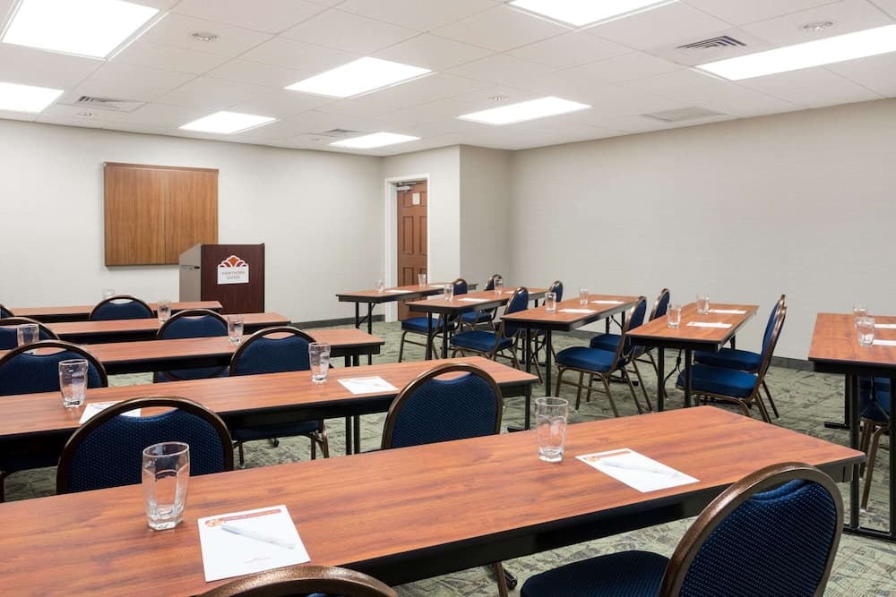 Toplantı salonu/imkânları