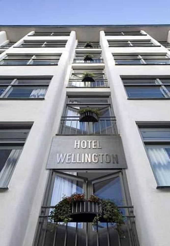 Home Hotel Wellington