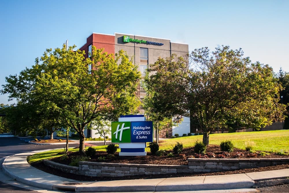 Holiday Inn Express & Suites Blacksburg - University Area by IHG