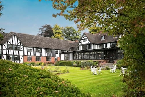 Hogarths Stone Manor