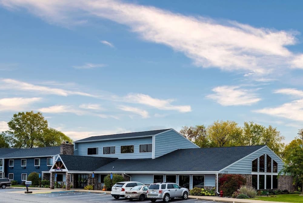 AmericInn by Wyndham Menominee