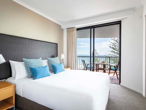 Mantra Coolangatta Beach