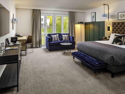 Mercure Oxford Hawkwell House Hotel