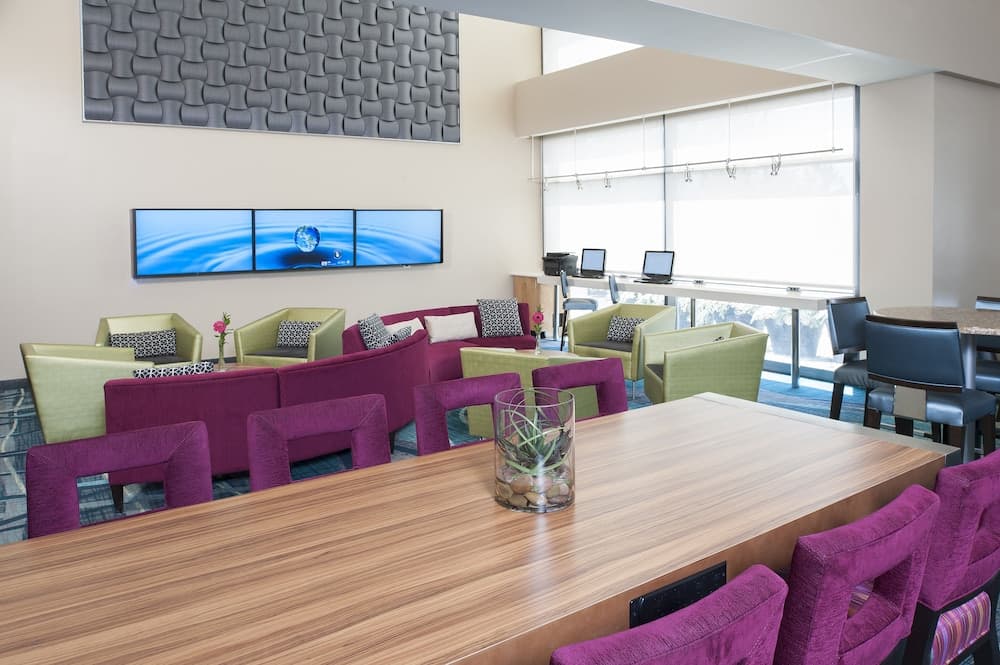 Lobi oturma alanı