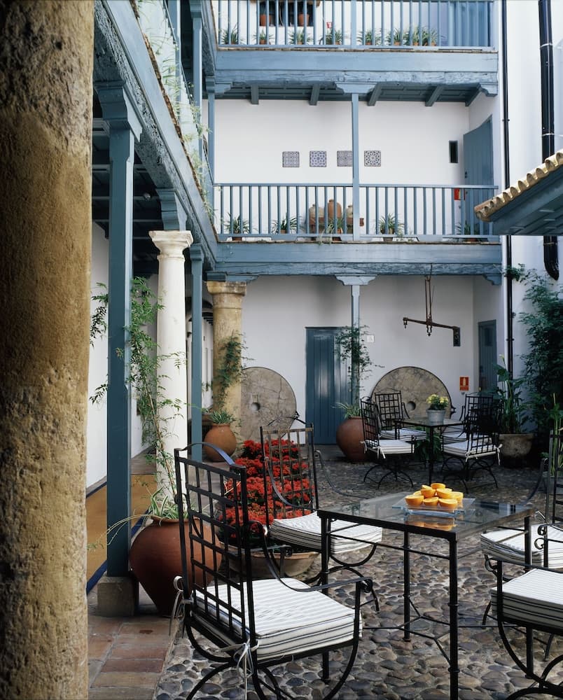 Hospes Las Casas del Rey de Baeza, a Member of Design Hotels