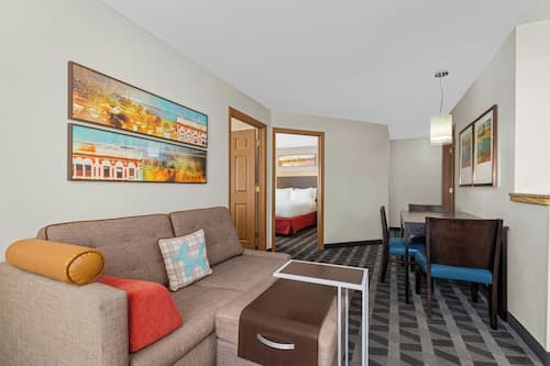 Towneplace Suites By Marriott Brookfield