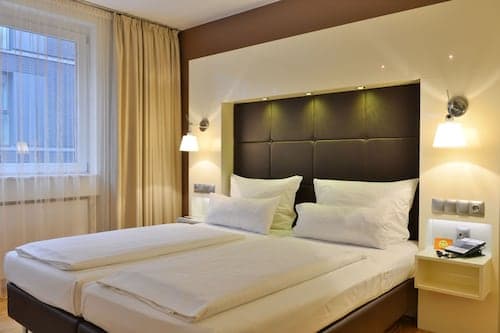 Hotel Santo