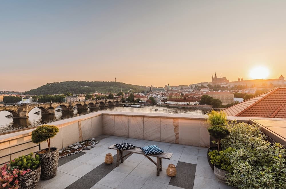 Four Seasons Hotel Prague