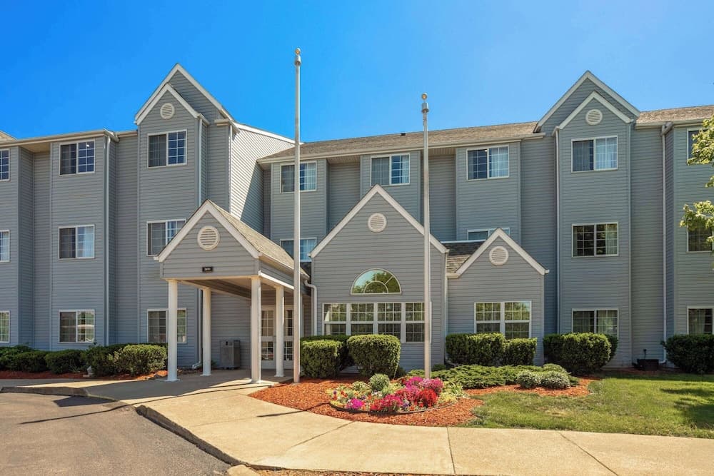 Microtel Inn & Suites by Wyndham Ann Arbor